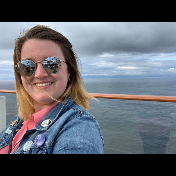 EVERYTHING - Picture 2 of 3